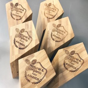 Press noa award trophy 300x300 - Press